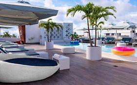 Dream South Beach Hotel